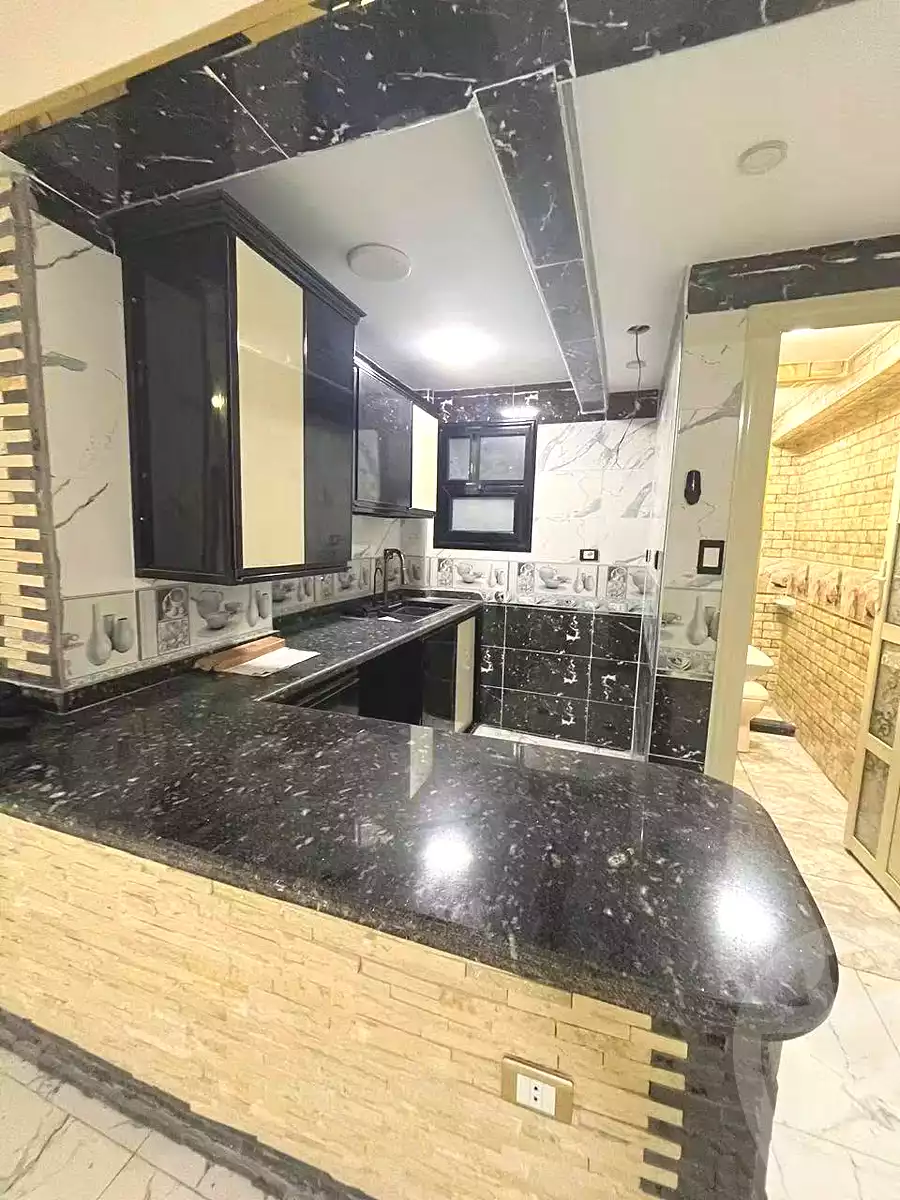 https://aqarmap.com.eg/ar/listing/7343440-for-sale-alexandria-bahray-el-anfoshy-shr-wkl-llymwn-hsyn-twfyq-s-d