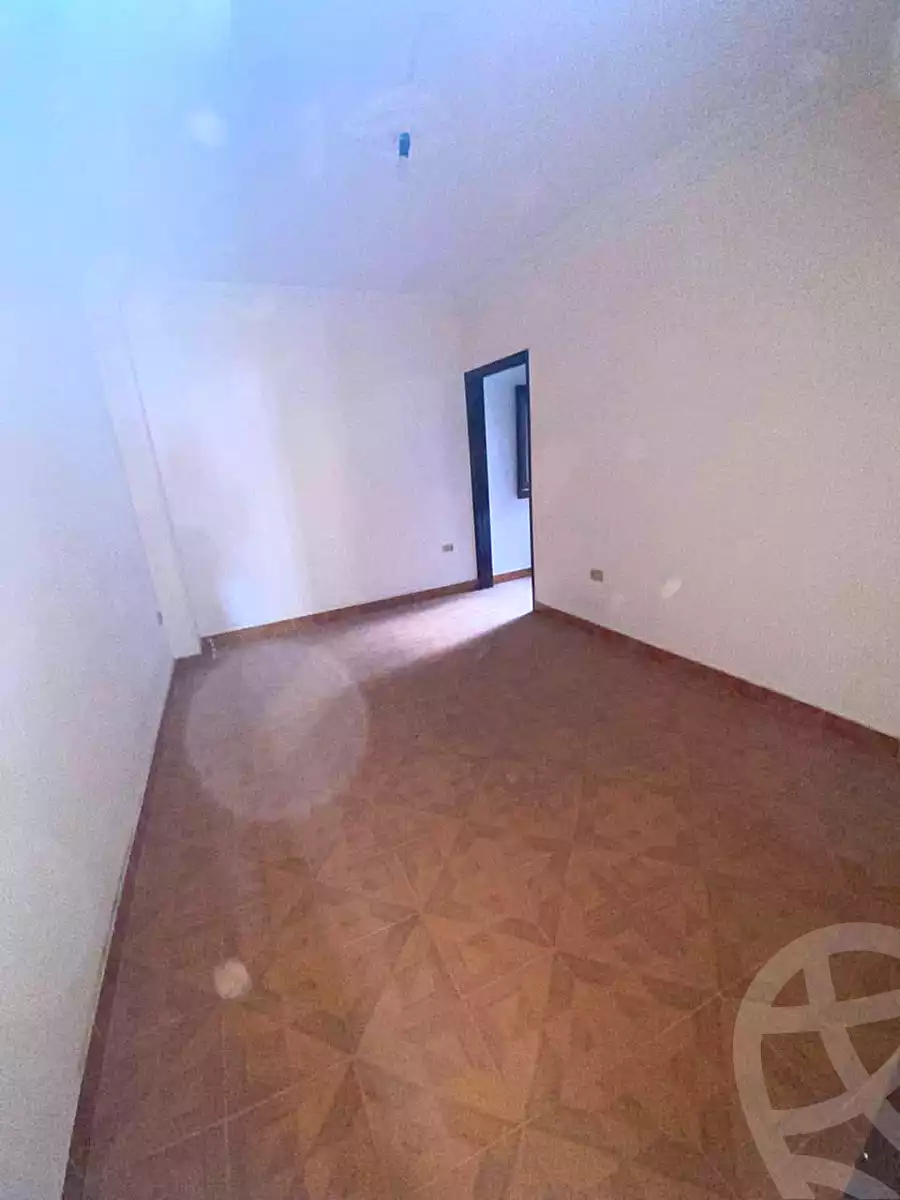 https://aqarmap.com.eg/ar/listing/7343469-for-sale-cairo-el-haram-shareaa-el-talateny