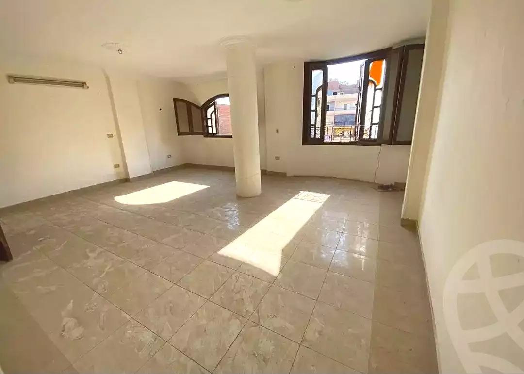 https://aqarmap.com.eg/ar/listing/7343900-for-sale-cairo-el-haram-shareaa-el-talateny