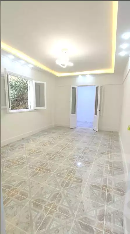 https://aqarmap.com.eg/ar/listing/7344175-for-sale-alexandria-al-agamy-shataa-el-nakheel