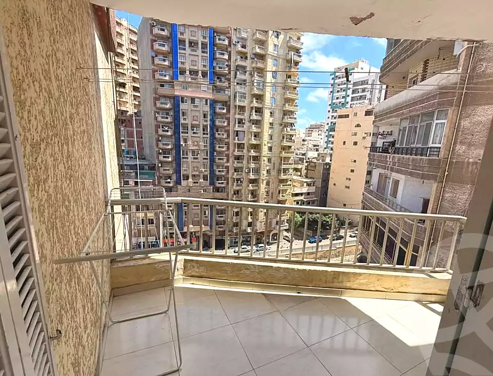 https://aqarmap.com.eg/ar/listing/7344231-for-sale-alexandria-sydy-bshr