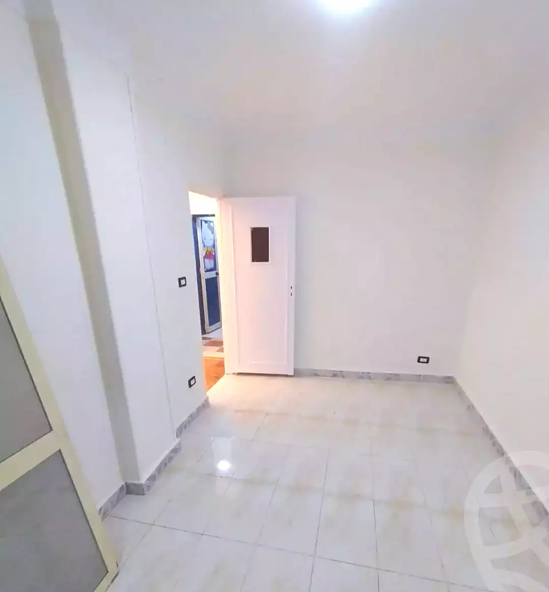 https://aqarmap.com.eg/ar/listing/7344412-for-sale-alexandria-lsywf-el-falki-street-16-el-eslah