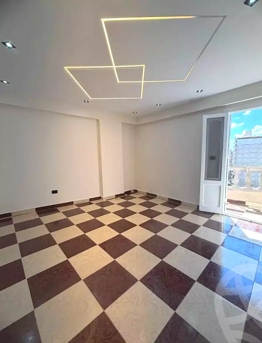 https://aqarmap.com.eg/ar/listing/7344343-for-sale-alexandria-el-asafra-shr-45