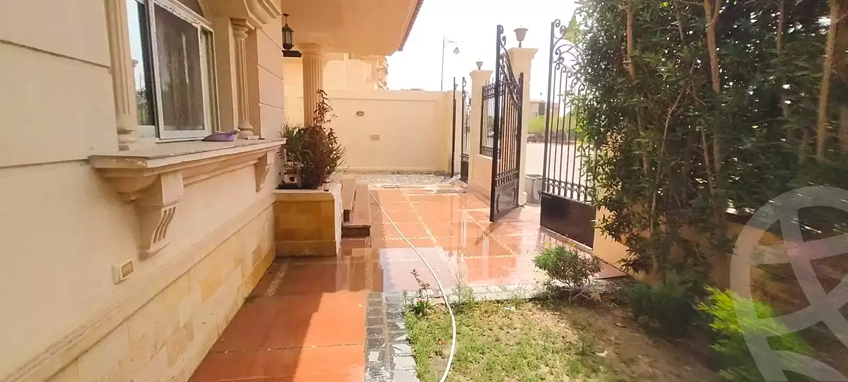https://aqarmap.com.eg/en/listing/7344824-for-rent-cairo-el-sheikh-zayed-city-compounds-royal-city