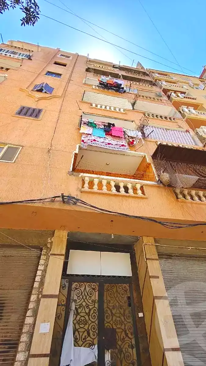 https://aqarmap.com.eg/ar/listing/7344858-for-sale-alexandria-al-agamy-el-hanouvel