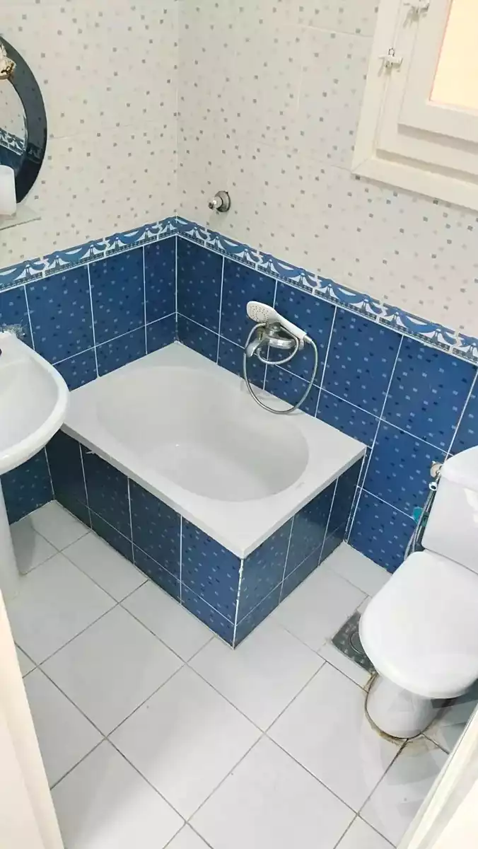 https://aqarmap.com.eg/ar/listing/7344870-for-sale-alexandria-al-agamy-shataa-el-nakheel