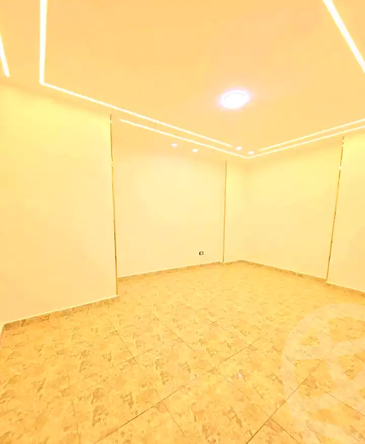 https://aqarmap.com.eg/en/listing/7344926-for-sale-alexandria-sydy-bshr-sydy-bshr-bhry-shr-khld-bn-lwlyd