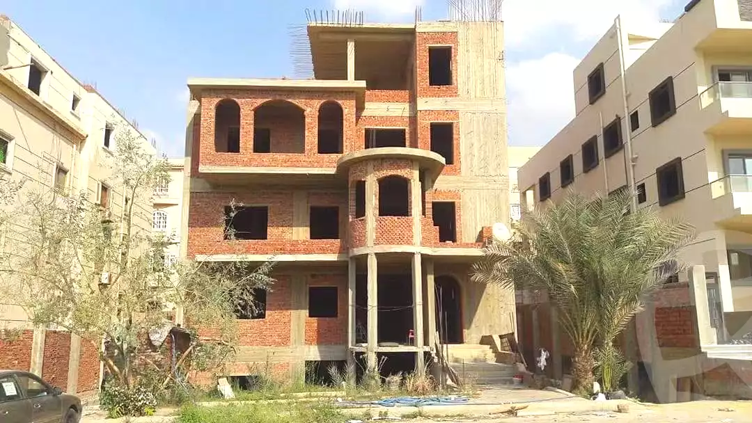 https://aqarmap.com.eg/ar/listing/7345185-for-sale-cairo-new-cairo-ganob-el-akadamiya-south-academy-g-youssef-el-gendy-st
