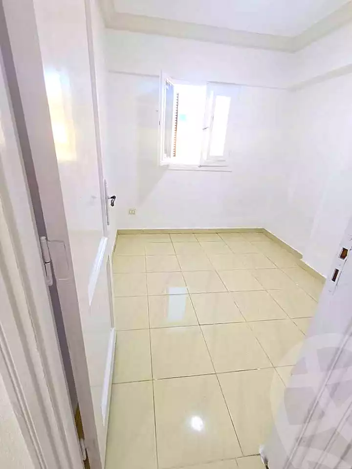 https://aqarmap.com.eg/en/listing/7345234-for-sale-alexandria-al-agamy-shataa-el-nakheel
