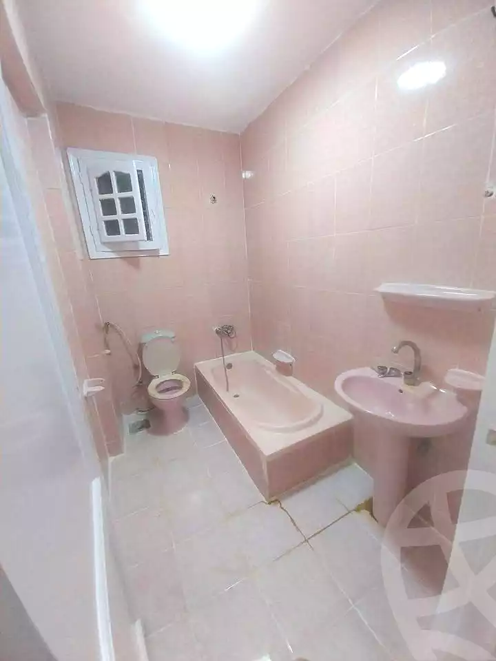 https://aqarmap.com.eg/ar/listing/7345281-for-sale-alexandria-al-agamy