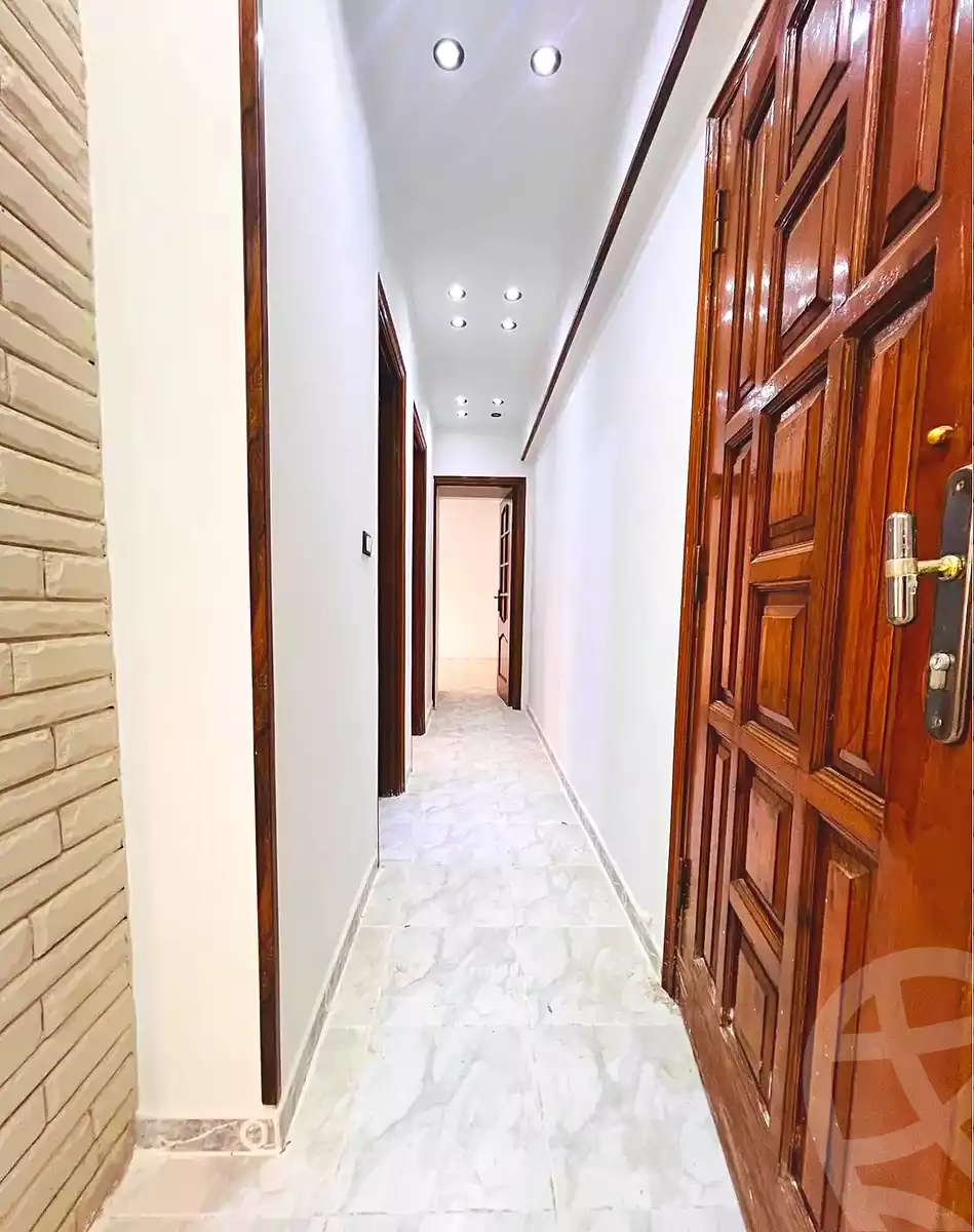 https://aqarmap.com.eg/ar/listing/7345505-for-sale-alexandria-al-agamy-shataa-el-nakheel