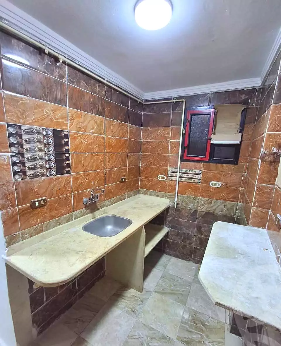 https://aqarmap.com.eg/en/listing/7345565-for-sale-alexandria-lsywf-el-falki