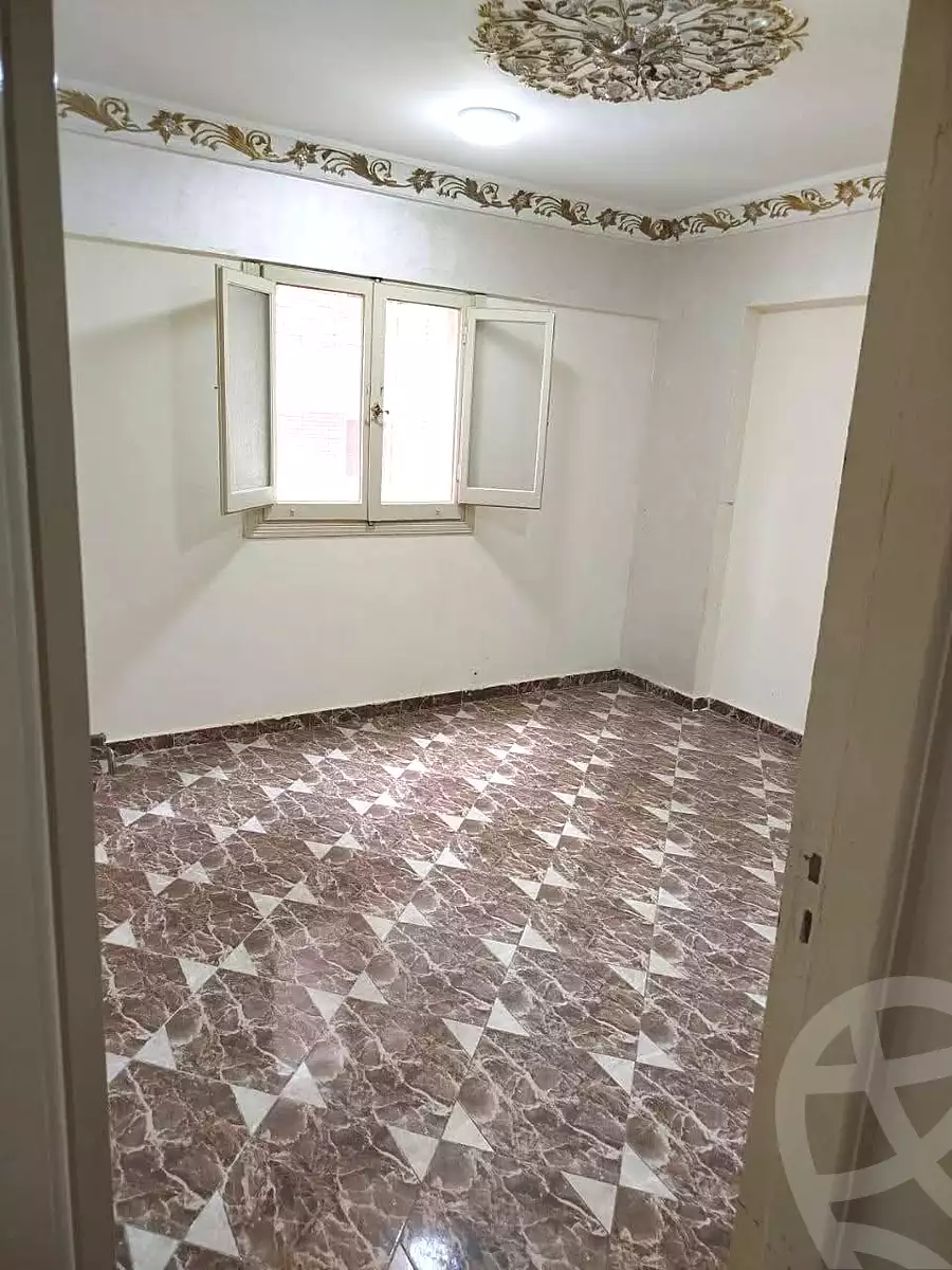 https://aqarmap.com.eg/en/listing/7345614-for-sale-alexandria-al-agamy-el-hanouvel-al-komi-st-el-hanouvel