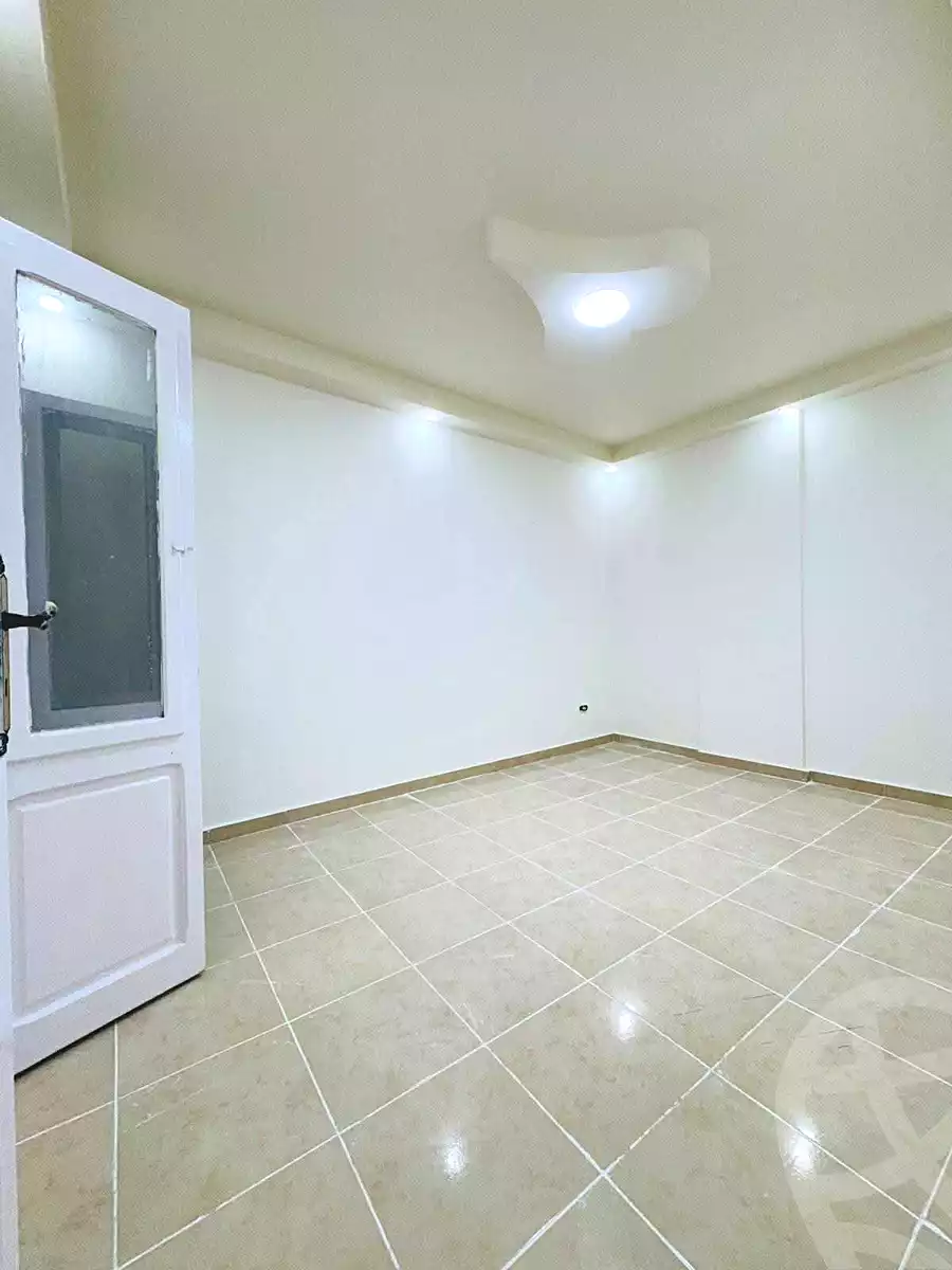 https://aqarmap.com.eg/en/listing/7345694-for-sale-alexandria-al-agamy-shataa-el-nakheel
