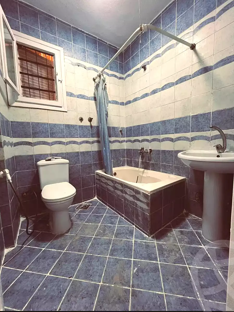 https://aqarmap.com.eg/en/listing/7345706-for-sale-alexandria-al-agamy-shataa-el-nakheel
