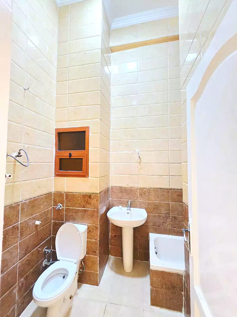 https://aqarmap.com.eg/en/listing/7345978-for-sale-alexandria-al-agamy-shataa-el-nakheel