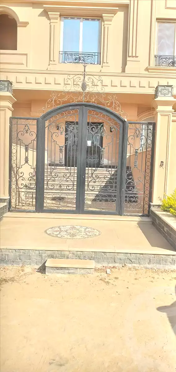 https://aqarmap.com.eg/en/listing/7346004-for-sale-cairo-new-cairo-tamr-hena-tamr-hena-1