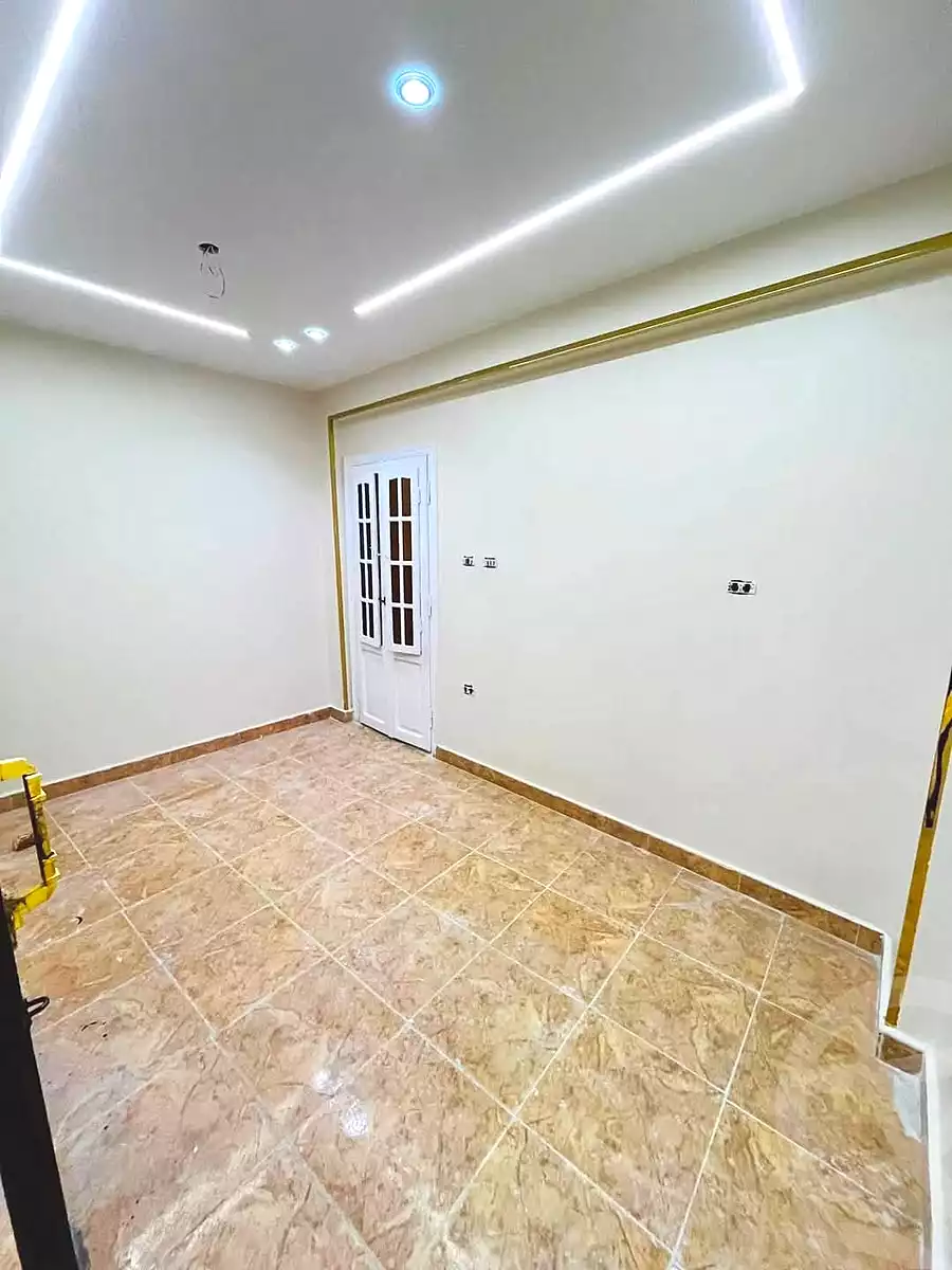 https://aqarmap.com.eg/ar/listing/7346067-for-sale-alexandria-lsywf-el-seyouf-qebly-el-salam-st