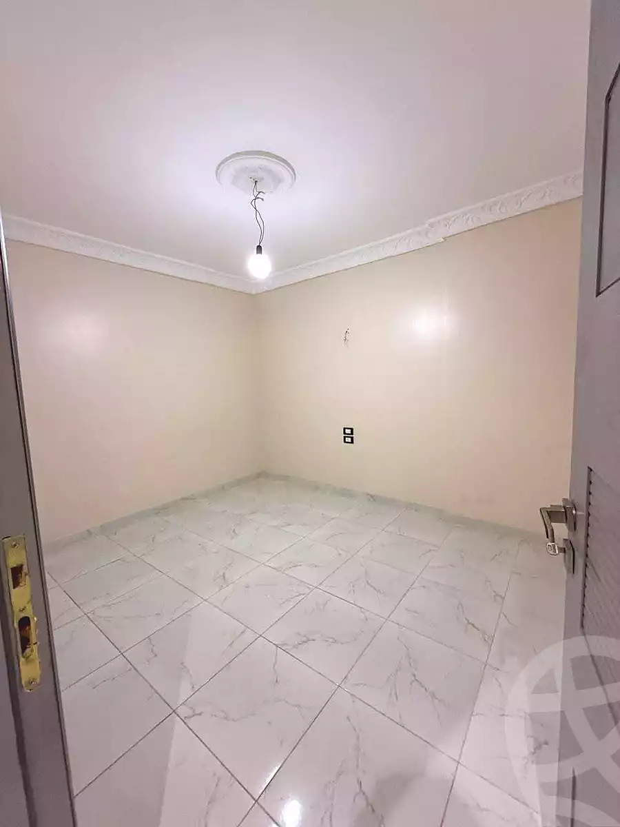 https://aqarmap.com.eg/ar/listing/7346325-for-sale-cairo-elnozha-Streettt-27