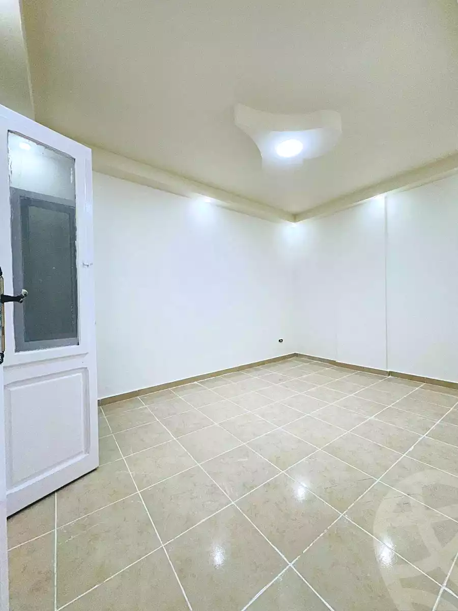 https://aqarmap.com.eg/en/listing/7346330-for-sale-alexandria-al-agamy-shataa-el-nakheel