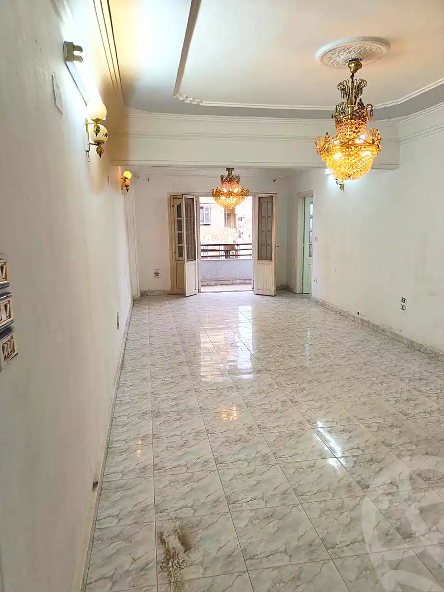 https://aqarmap.com.eg/ar/listing/7346380-for-sale-cairo-helwan-zou-el-fekar-basha-st