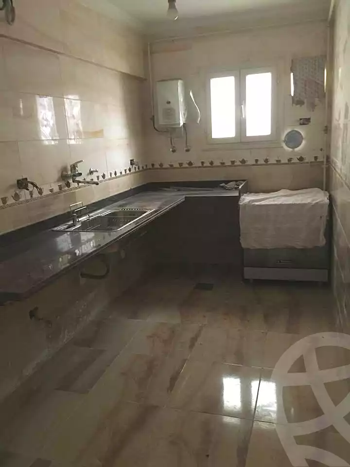 https://aqarmap.com.eg/ar/listing/7346632-for-sale-alexandria-moharram-bey