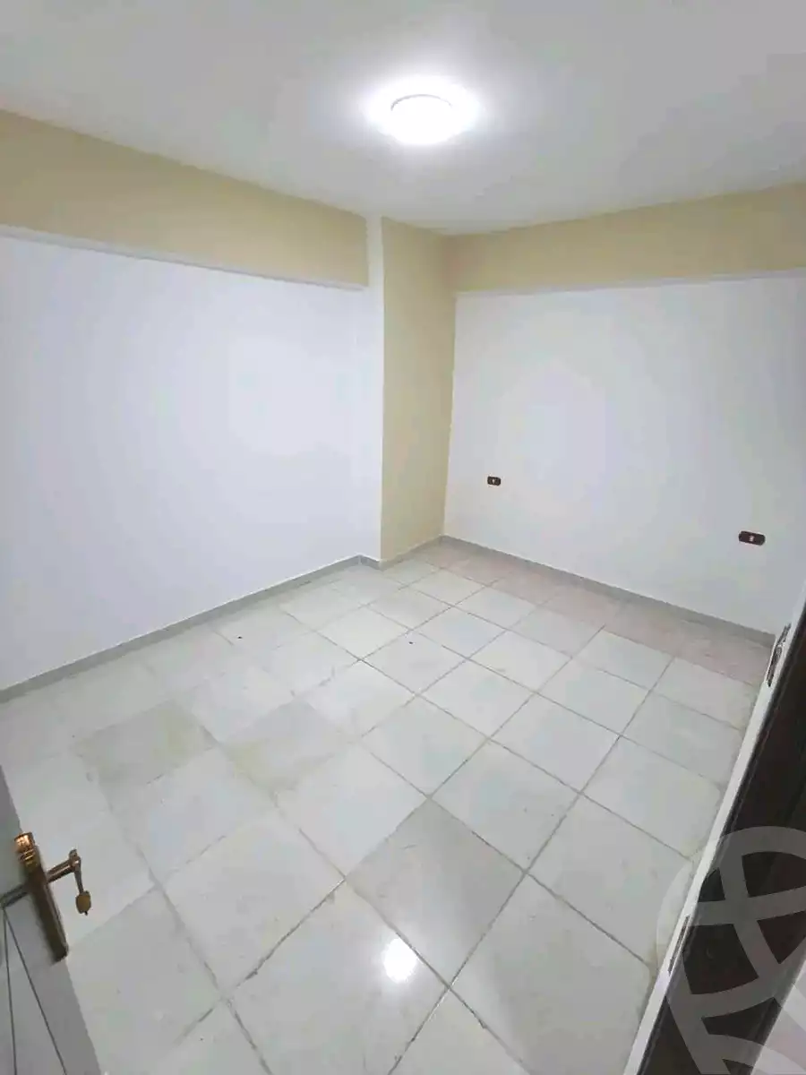 https://aqarmap.com.eg/en/listing/7174620-for-sale-alexandria-lsywf-el-falki