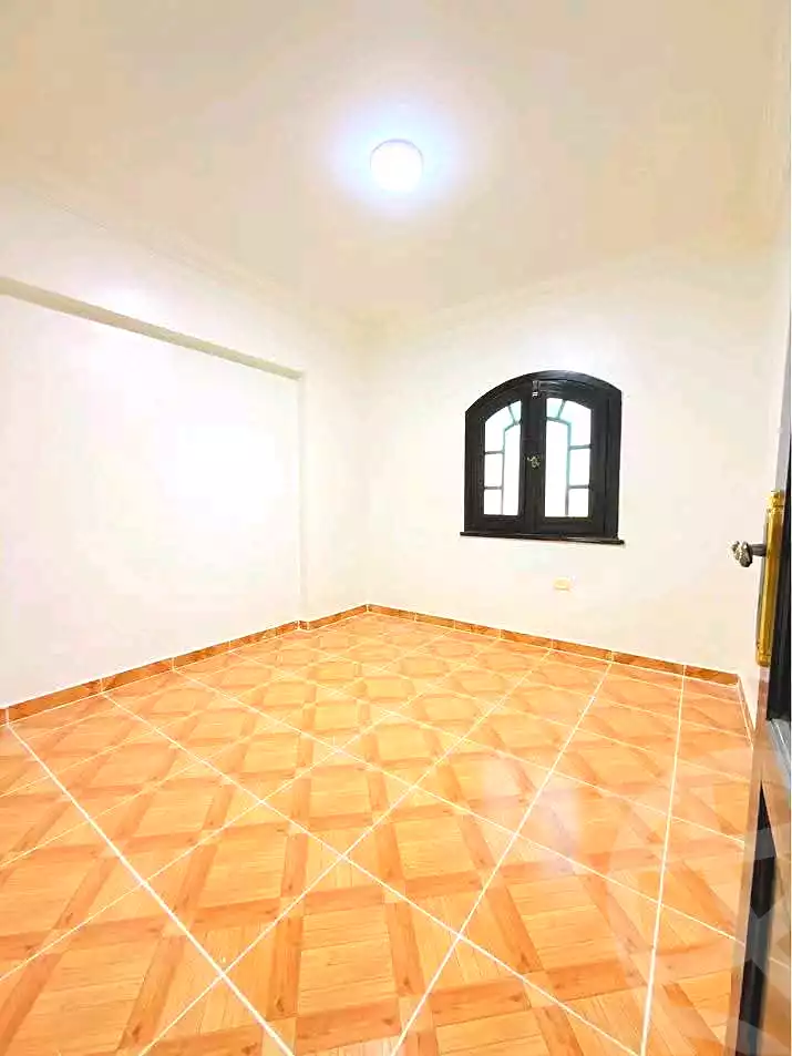 https://aqarmap.com.eg/ar/listing/7346745-for-sale-alexandria-al-agamy-shataa-el-nakheel