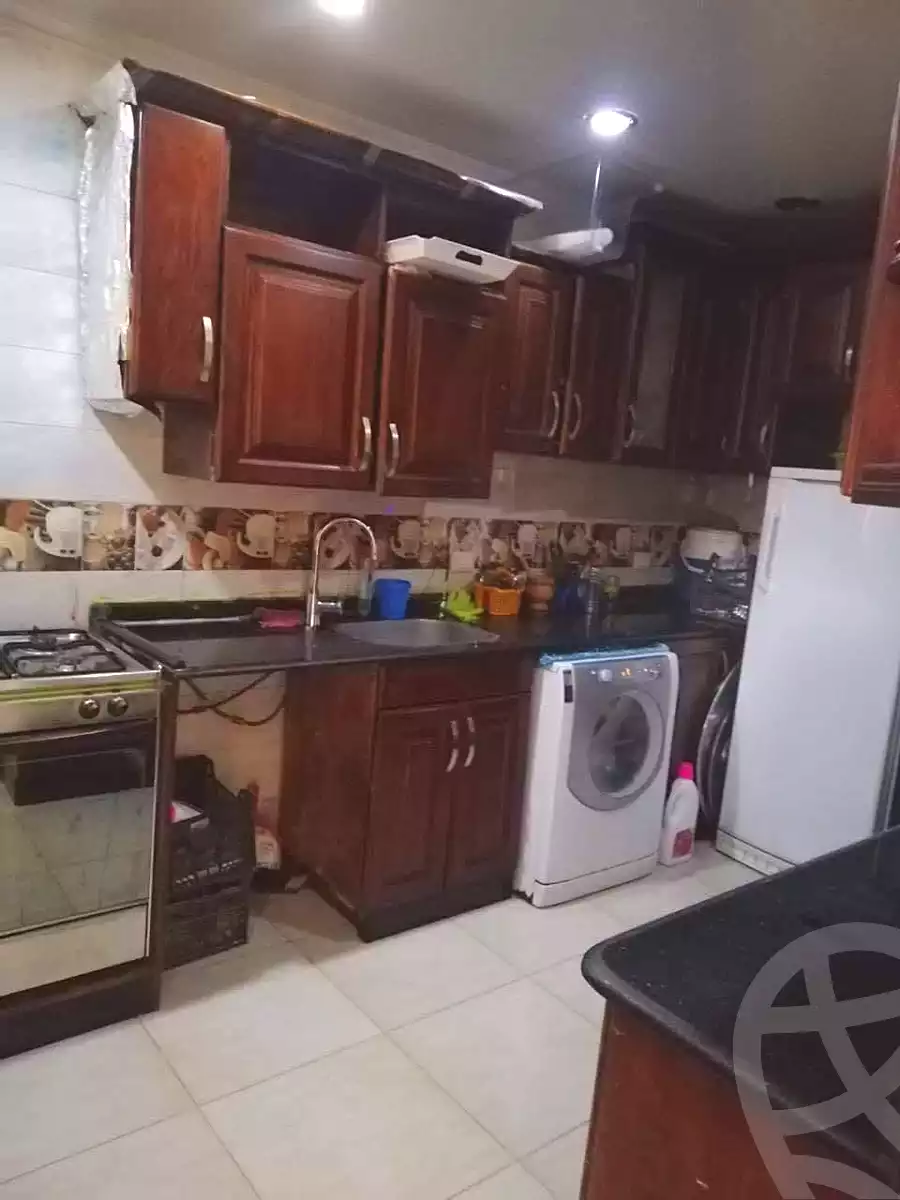 https://aqarmap.com.eg/ar/listing/7346915-for-sale-cairo-helwan-el-ezba-el-qebliah-ragheb-st