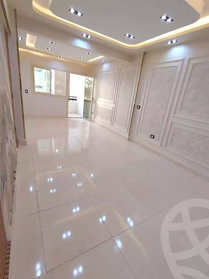 https://aqarmap.com.eg/ar/listing/7346945-for-sale-alexandria-sydy-bshr