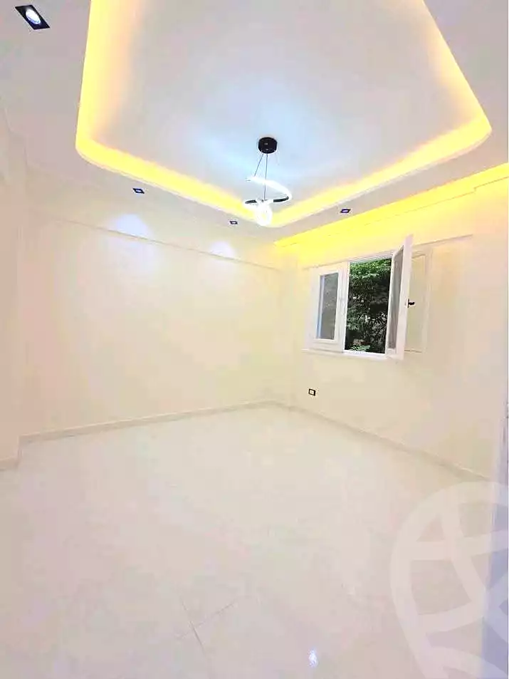 https://aqarmap.com.eg/ar/listing/7347418-for-sale-alexandria-al-agamy-shataa-el-nakheel