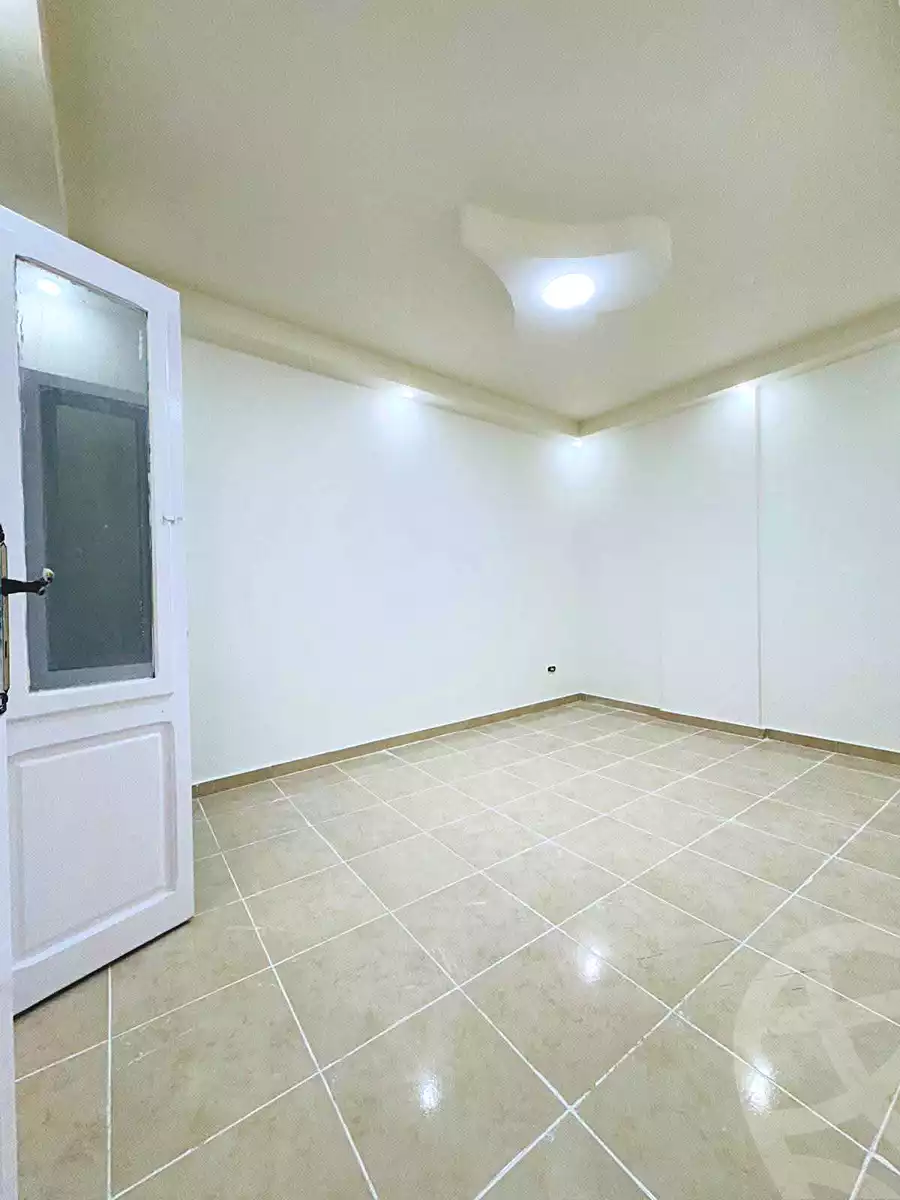 https://aqarmap.com.eg/en/listing/7347564-for-sale-alexandria-al-agamy-shataa-el-nakheel