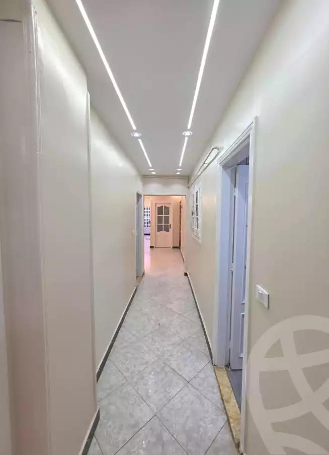https://aqarmap.com.eg/ar/listing/7347708-for-sale-cairo-ain-shams-jsr-lswys