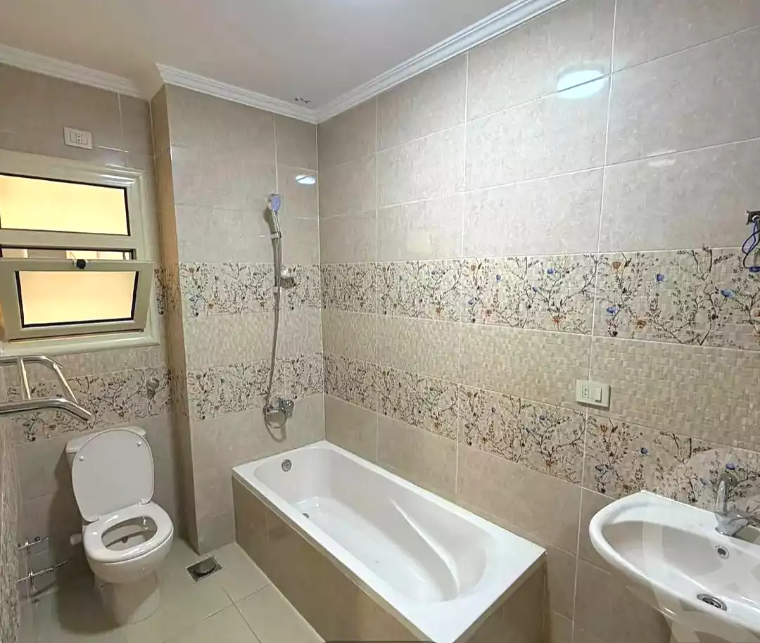 https://aqarmap.com.eg/en/listing/7347720-for-sale-alexandria-al-mamoura-lm-mwr-lshty