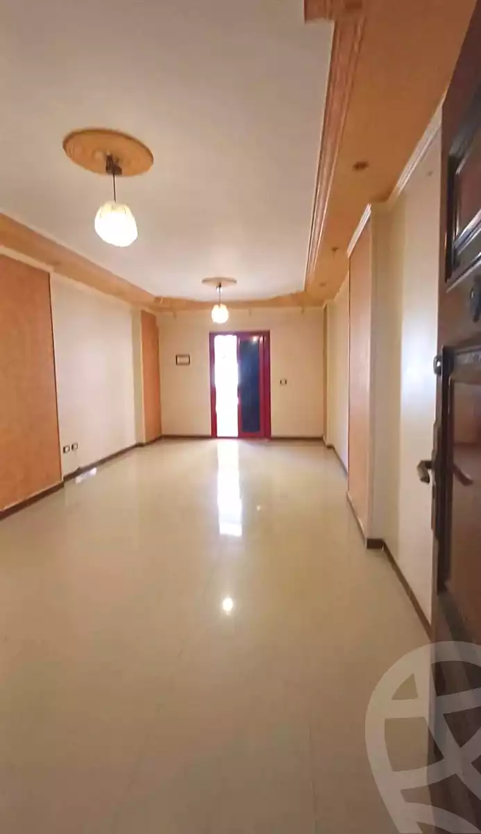 https://aqarmap.com.eg/ar/listing/7347750-for-sale-alexandria-sydy-bshr-sydy-bshr-bhry-shr-mhmwd-l-yswy