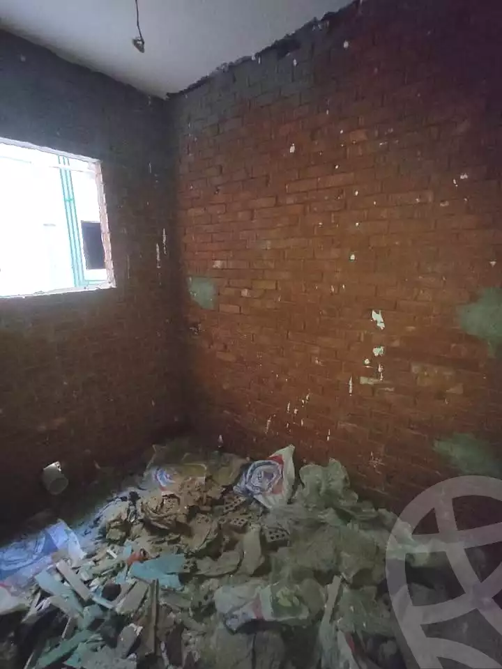 https://aqarmap.com.eg/en/listing/7347882-for-sale-alexandria-al-agamy-lbytsh-ibrahim-othman-st