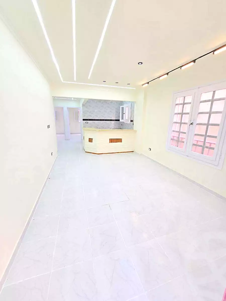 https://aqarmap.com.eg/en/listing/7348110-for-sale-alexandria-al-agamy-shataa-el-nakheel-street-61