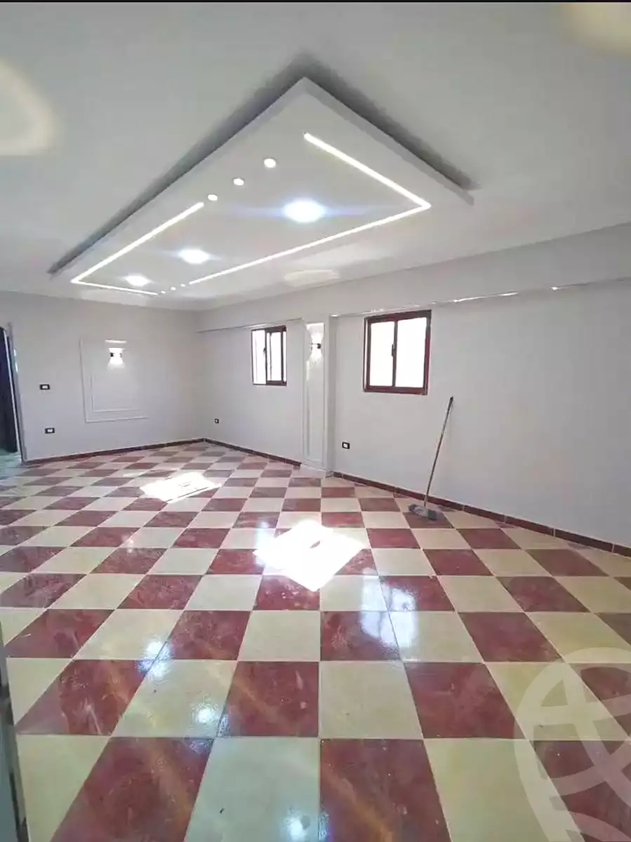 https://aqarmap.com.eg/en/listing/7348235-for-sale-alexandria-lsywf-el-falki