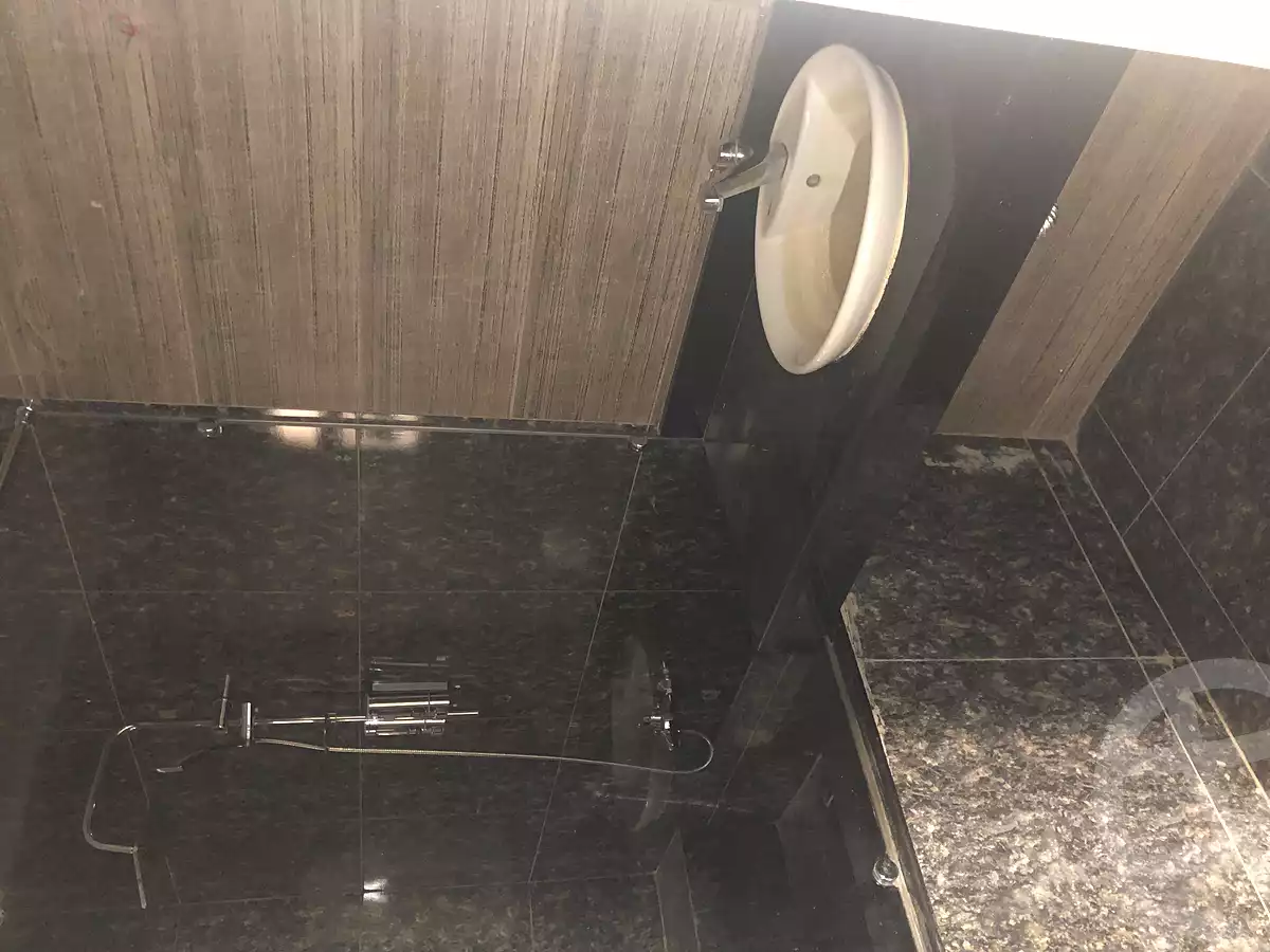 https://aqarmap.com.eg/en/listing/7348446-for-rent-cairo-el-shorouk-h-lnd
