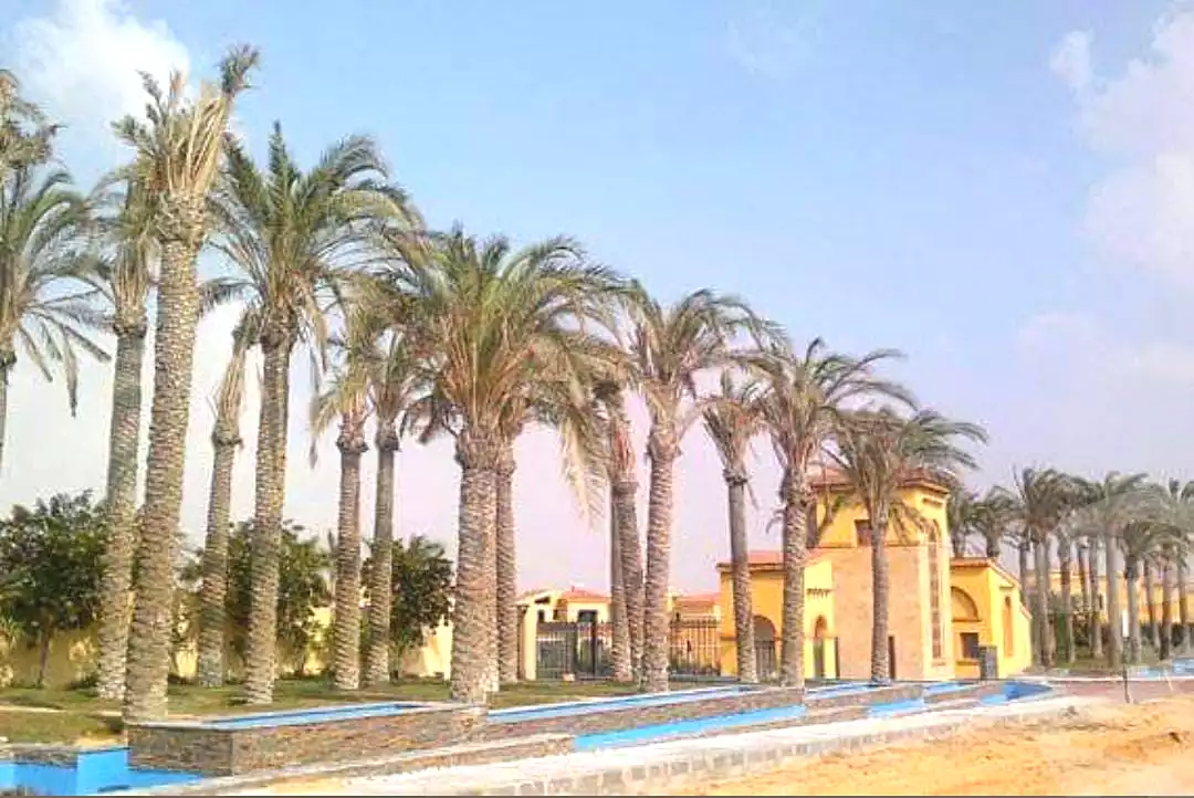 https://aqarmap.com.eg/ar/listing/7348524-for-sale-cairo-new-cairo-compounds-kattameya-gardens