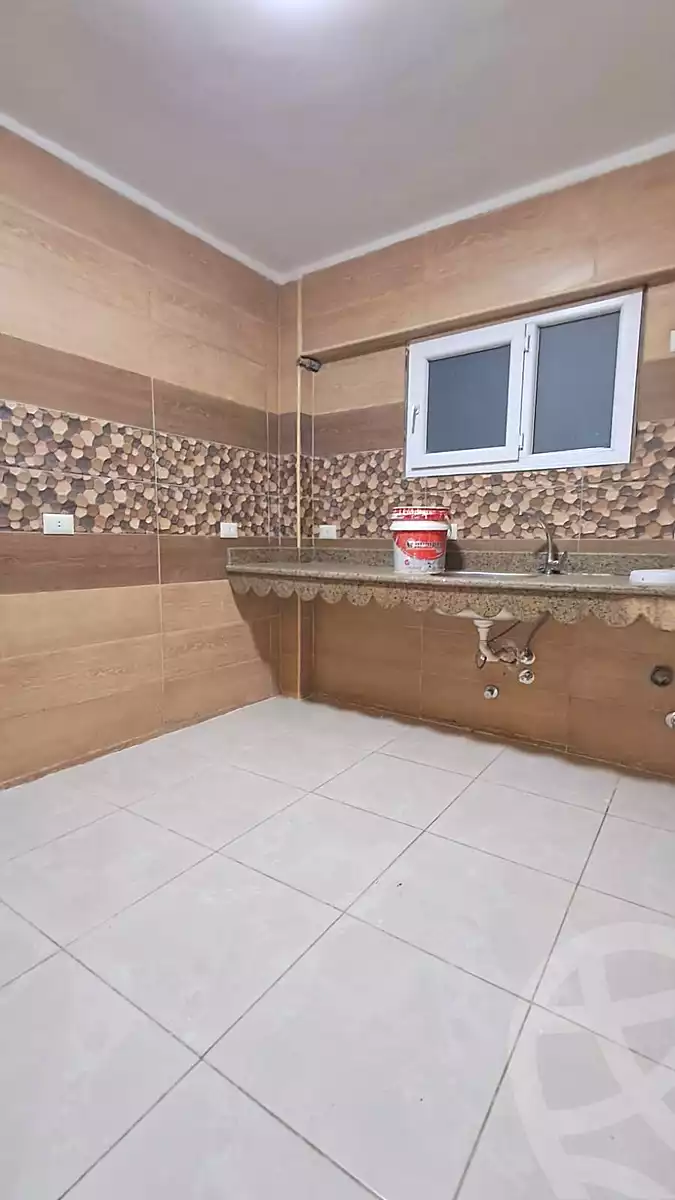 https://aqarmap.com.eg/ar/listing/7348808-for-rent-cairo-el-maadi-zahraa-el-maadi-shr-krfwr-lryysy