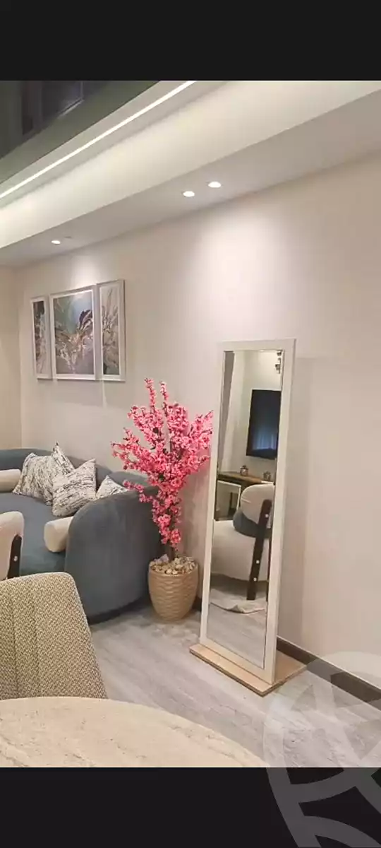 https://aqarmap.com.eg/ar/listing/7348853-for-rent-cairo-el-sheikh-zayed-city-compounds-rawdet-zayed