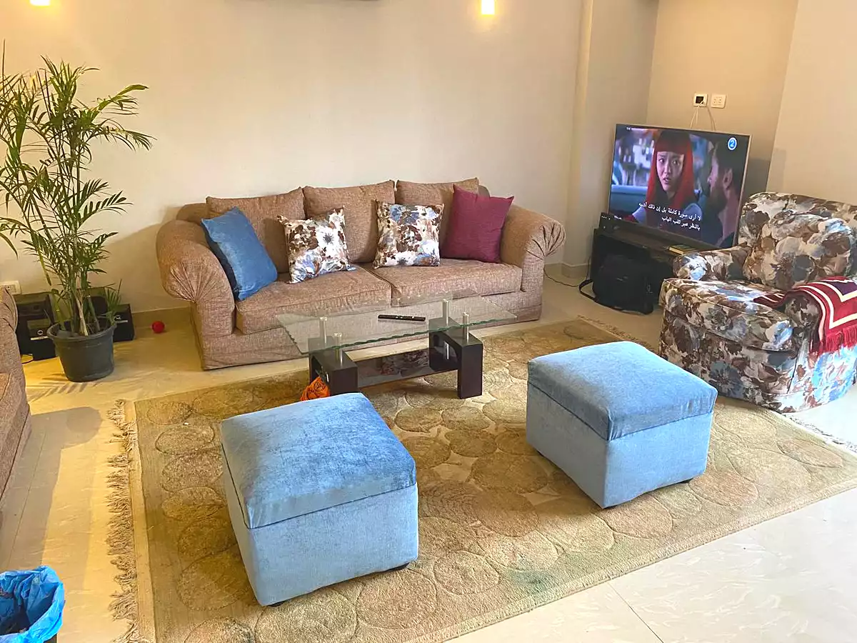 https://aqarmap.com.eg/ar/listing/7348892-for-rent-cairo-6th-of-october-mntq-fr-y-b-6-ktwbr