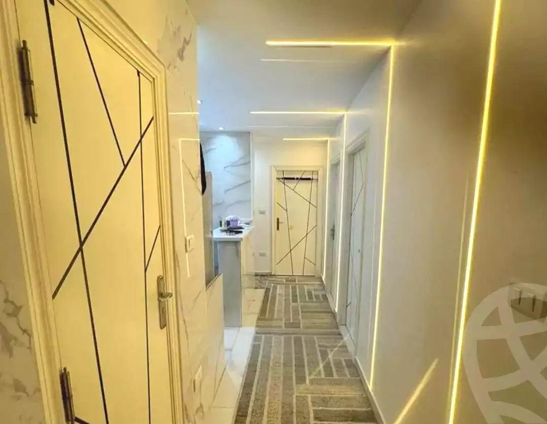 https://aqarmap.com.eg/ar/listing/7349987-for-sale-alexandria-sydy-bshr-sydy-bshr-bhry-shr-khld-bn-lwlyd