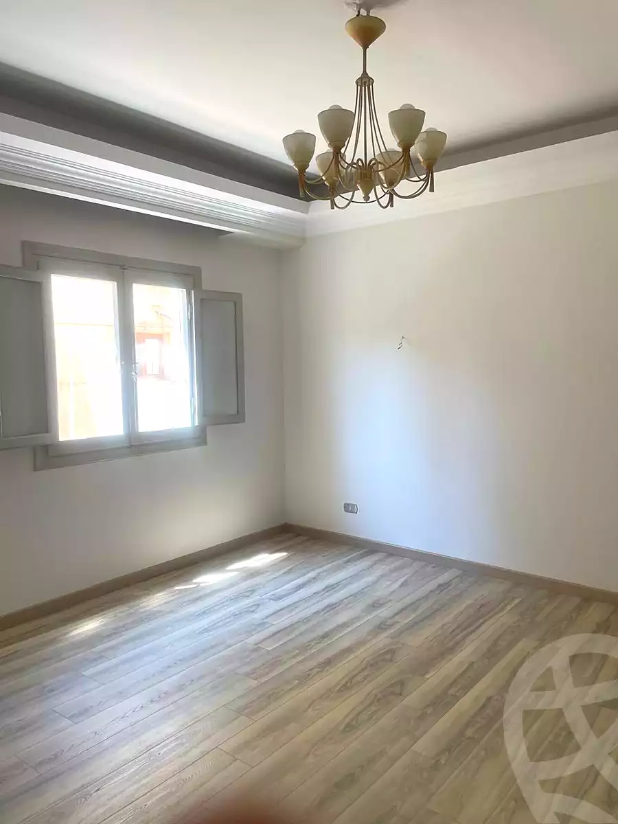 https://aqarmap.com.eg/en/listing/7350325-for-sale-cairo-new-cairo-ganob-el-akadamiya-south-academy-b-taha-hussein-st