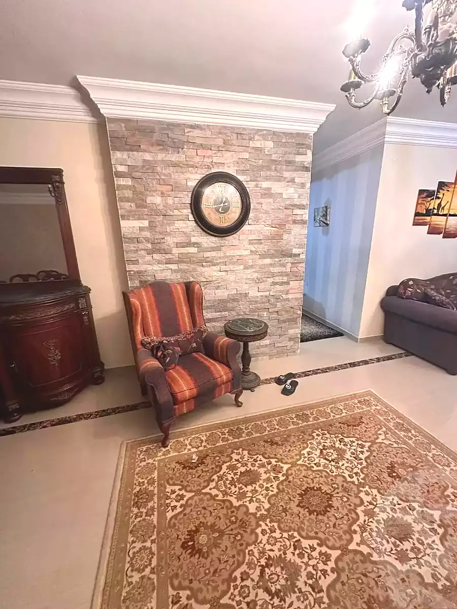 https://aqarmap.com.eg/ar/listing/7350516-for-rent-alexandria-zezenia