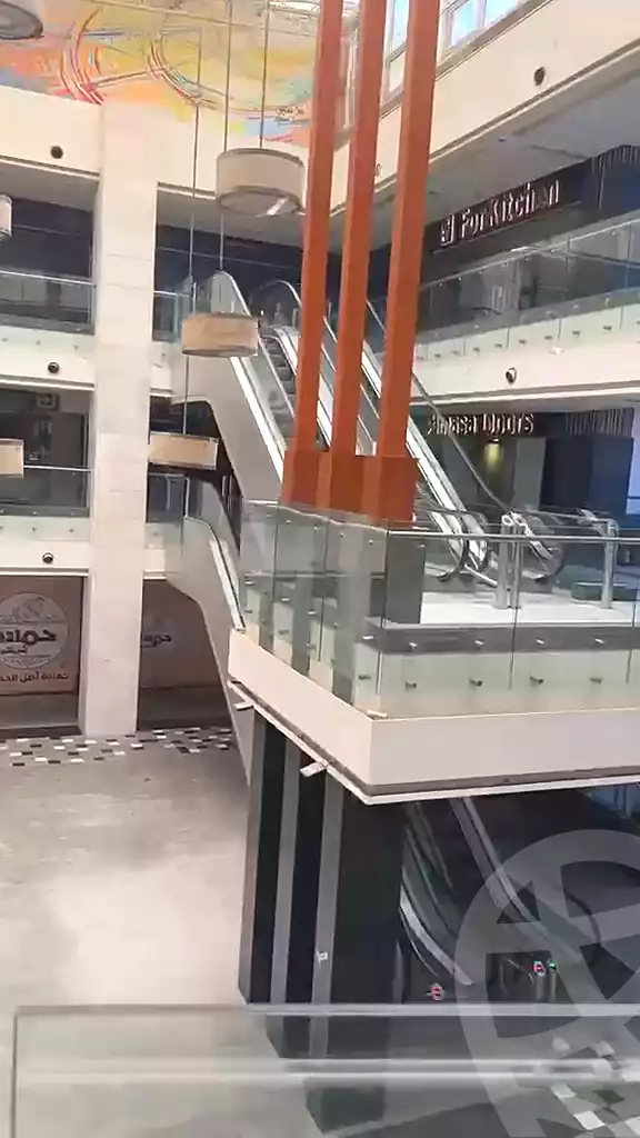 https://aqarmap.com.eg/ar/listing/7350845-for-sale-cairo-new-cairo-shr-mjm-lbnwk
