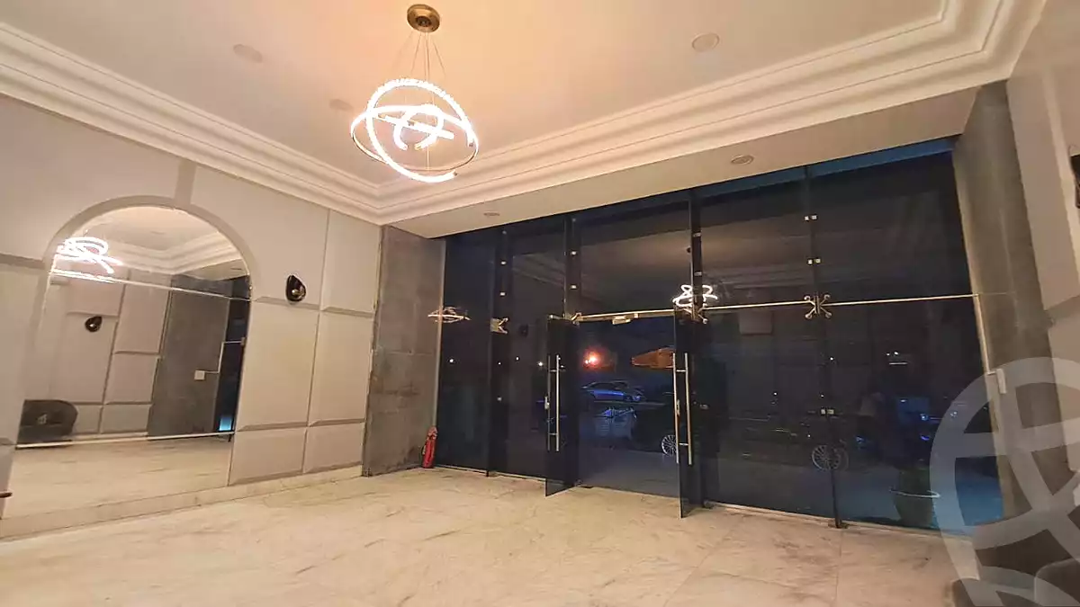 https://aqarmap.com.eg/ar/listing/7351059-for-rent-cairo-el-maadi-compounds-rayhanah-plaza