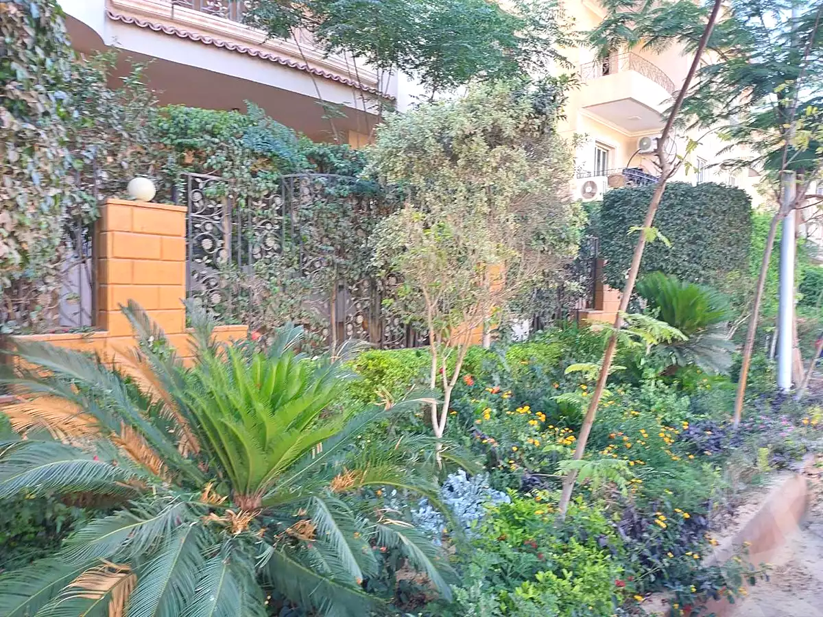 https://aqarmap.com.eg/ar/listing/7351429-for-sale-cairo-new-cairo-ganob-el-akadamiya-south-academy-g-lotfy-hassona-st