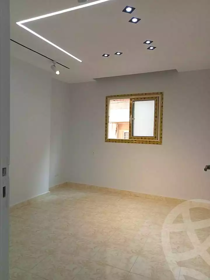 https://aqarmap.com.eg/ar/listing/7351801-for-sale-alexandria-sydy-bshr-sydy-bshr-bhry-gamal-abd-el-nasir-st
